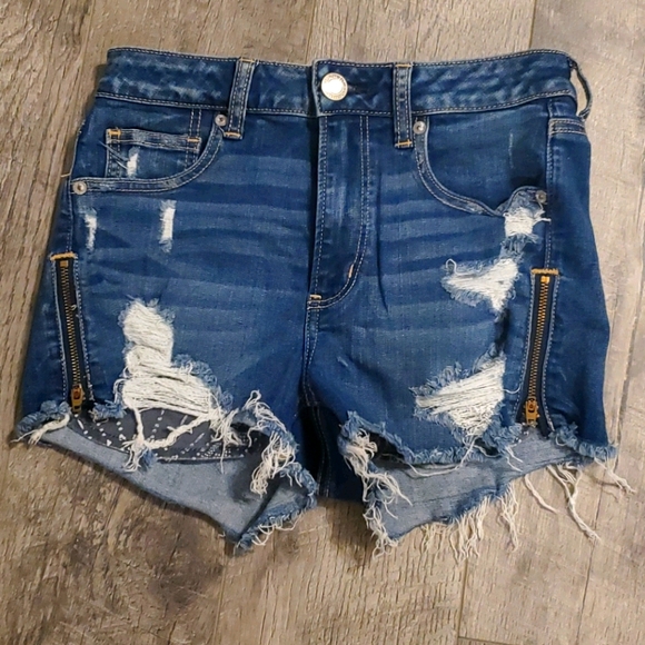 American Eagle Outfitters Pants - American Eagle shorts